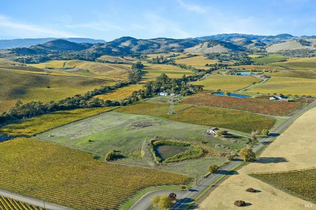 $1,999,999 | 1301 Duhig Road, Napa, CA 94559