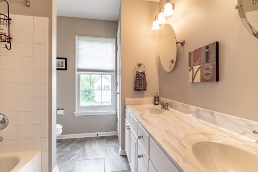 907 Angle Tarn West Dundee, IL 60118 - Photo 17 of 39