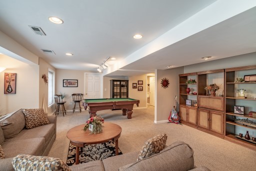 907 Angle Tarn West Dundee, IL 60118 - Photo 27 of 39