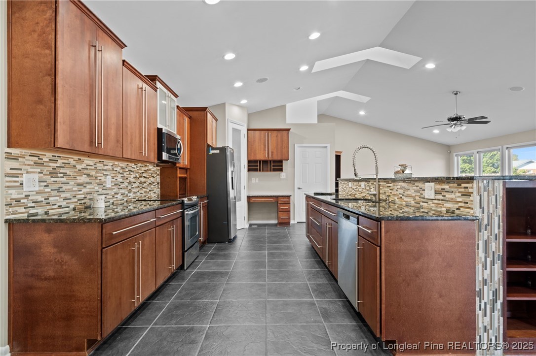 617 Northampton Road Fayetteville, NC 28303 - Photo 9 of 45 Gallery Image 9