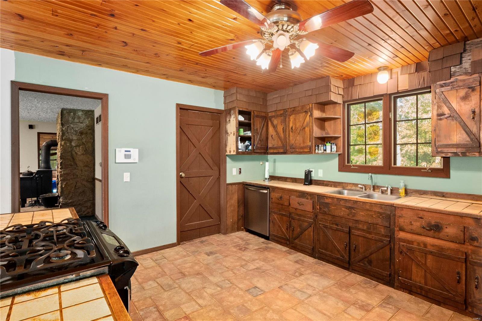 331 Kopp Road Waterloo, IL 62298 - Photo 8 of 29