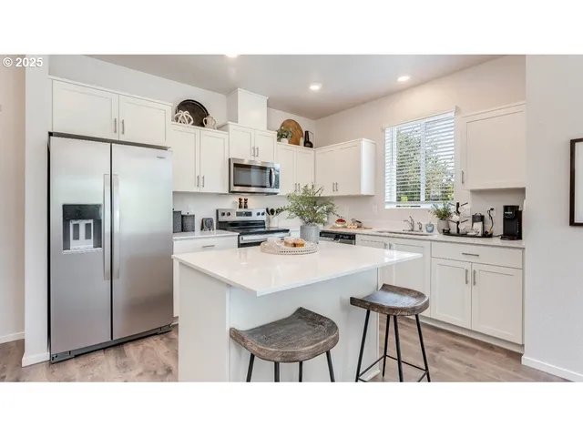 $406,995 | 3478 Southwest Hartley Avenue, Gresham, OR 97080