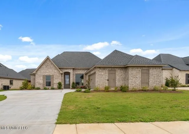 $399,900 | 1016 Kensington Drive, Flowood, MS 39232