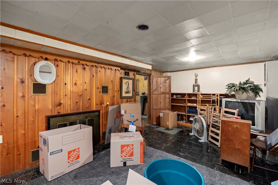 406 Root Road Lorain, OH 44052 - Photo 30 of 38 Basement rec room