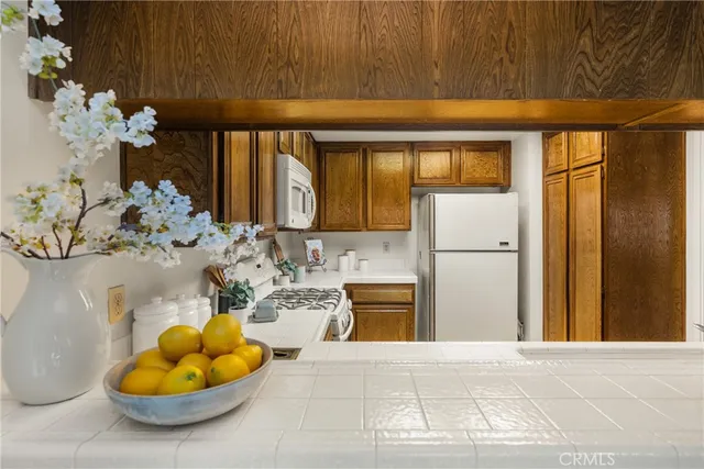 $725,000 | 126 South Waterwheel Way, Orange, CA 92869