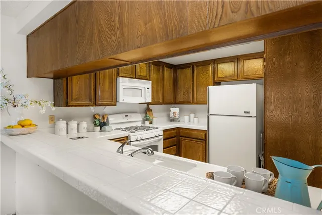 $725,000 | 126 South Waterwheel Way, Orange, CA 92869