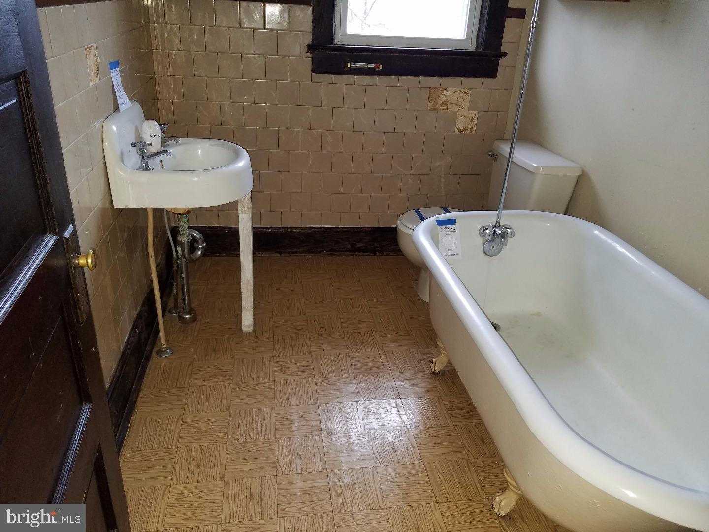 419 Bridgeboro Street Riverside, NJ 08075 - Photo 14 of 25 Bathroom