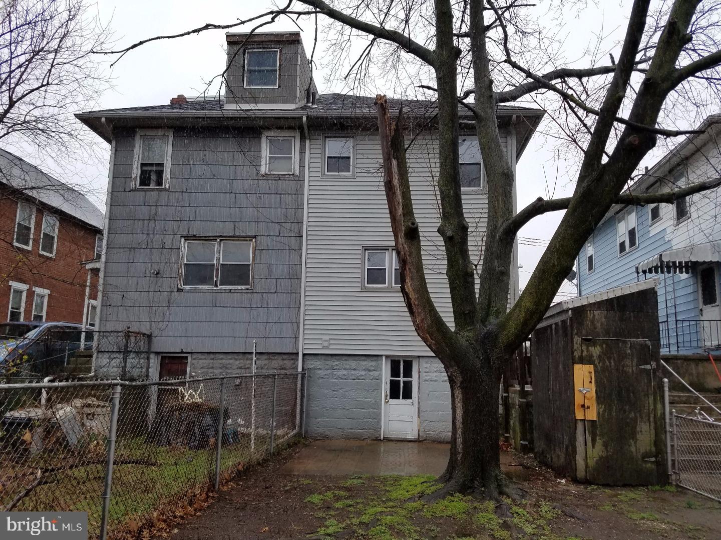 419 Bridgeboro Street Riverside, NJ 08075 - Photo 3 of 25 Exterior Back
