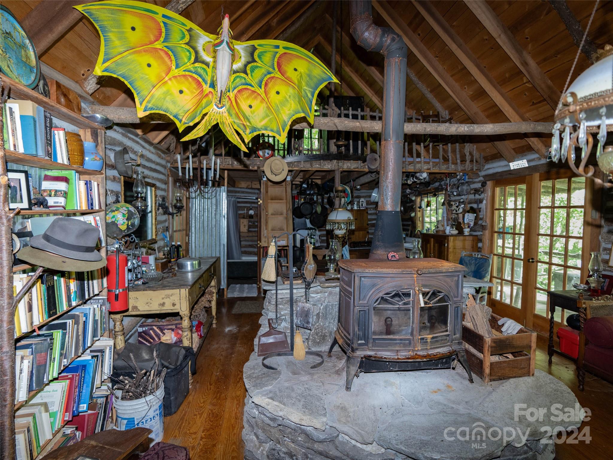 1001 Mountain Glen Road Canton, NC 28716 - Photo 17 of 47