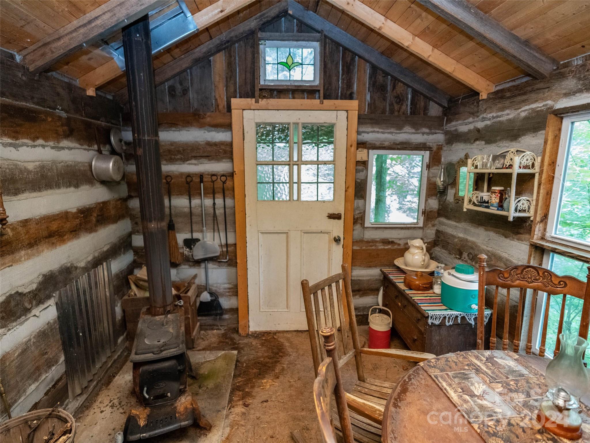 1001 Mountain Glen Road Canton, NC 28716 - Photo 36 of 47