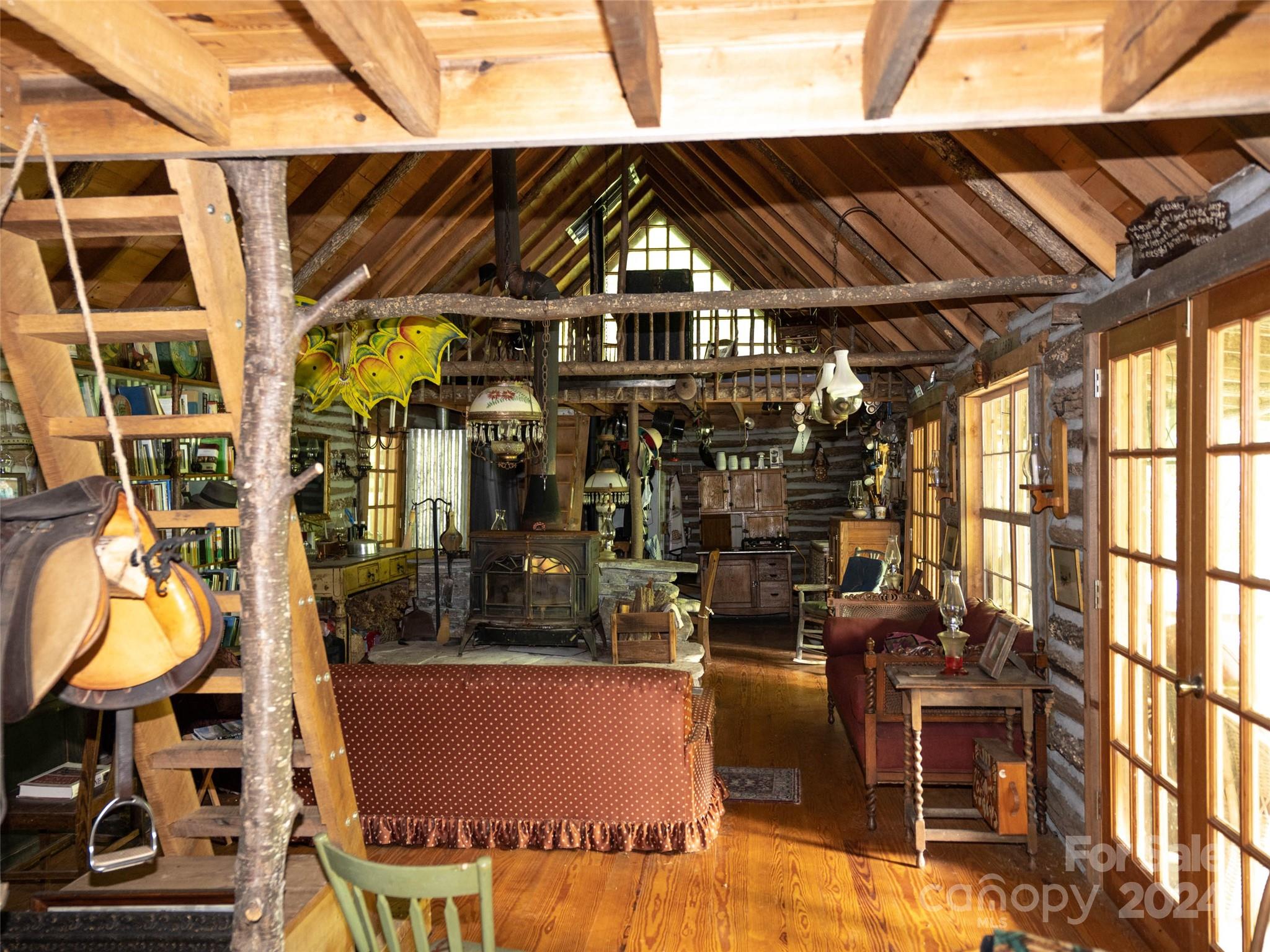 1001 Mountain Glen Road Canton, NC 28716 - Photo 10 of 47