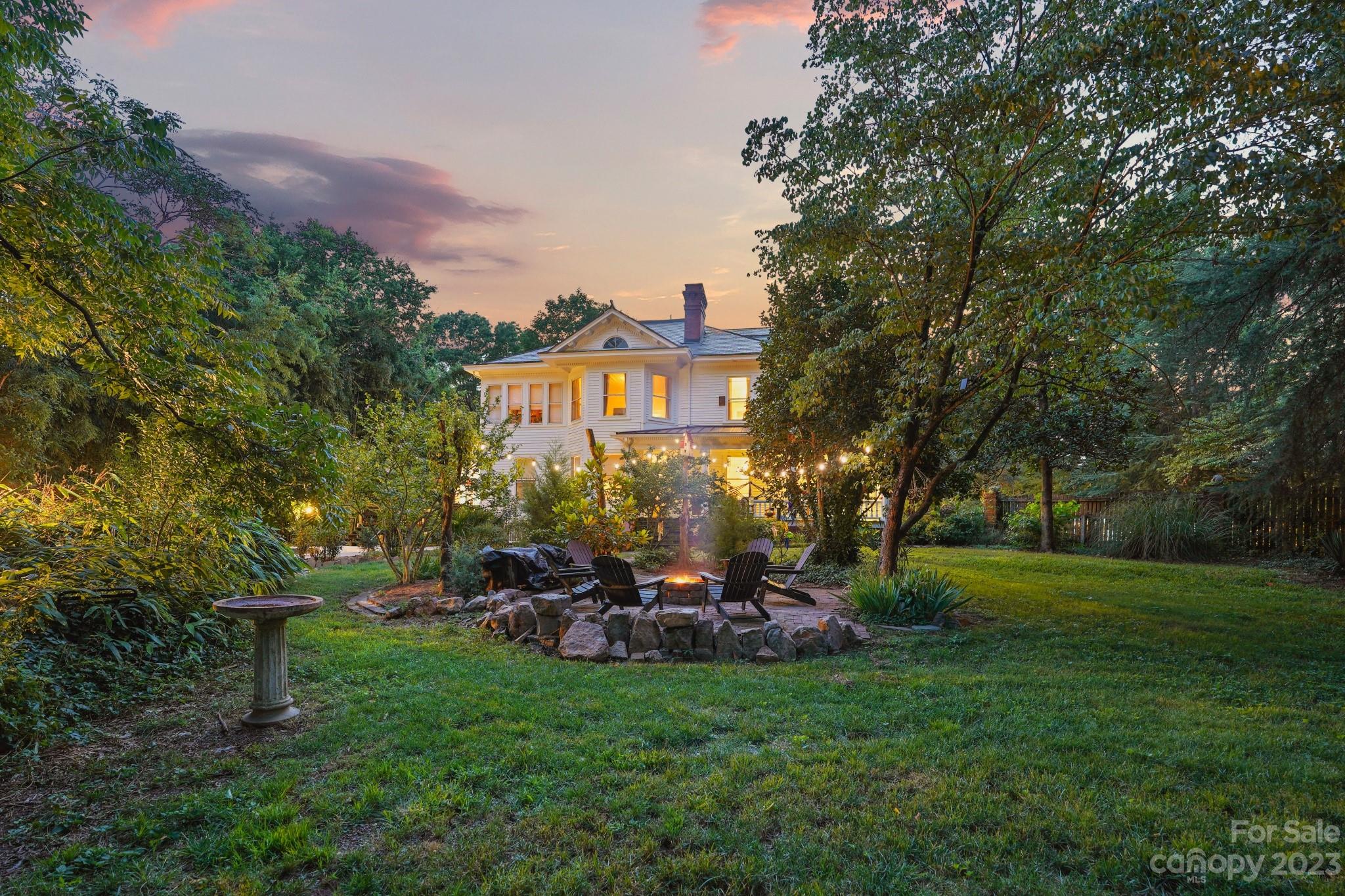 810 East Franklin Street Monroe, NC 28112 - Photo 7 of 47 a view of a park with large trees