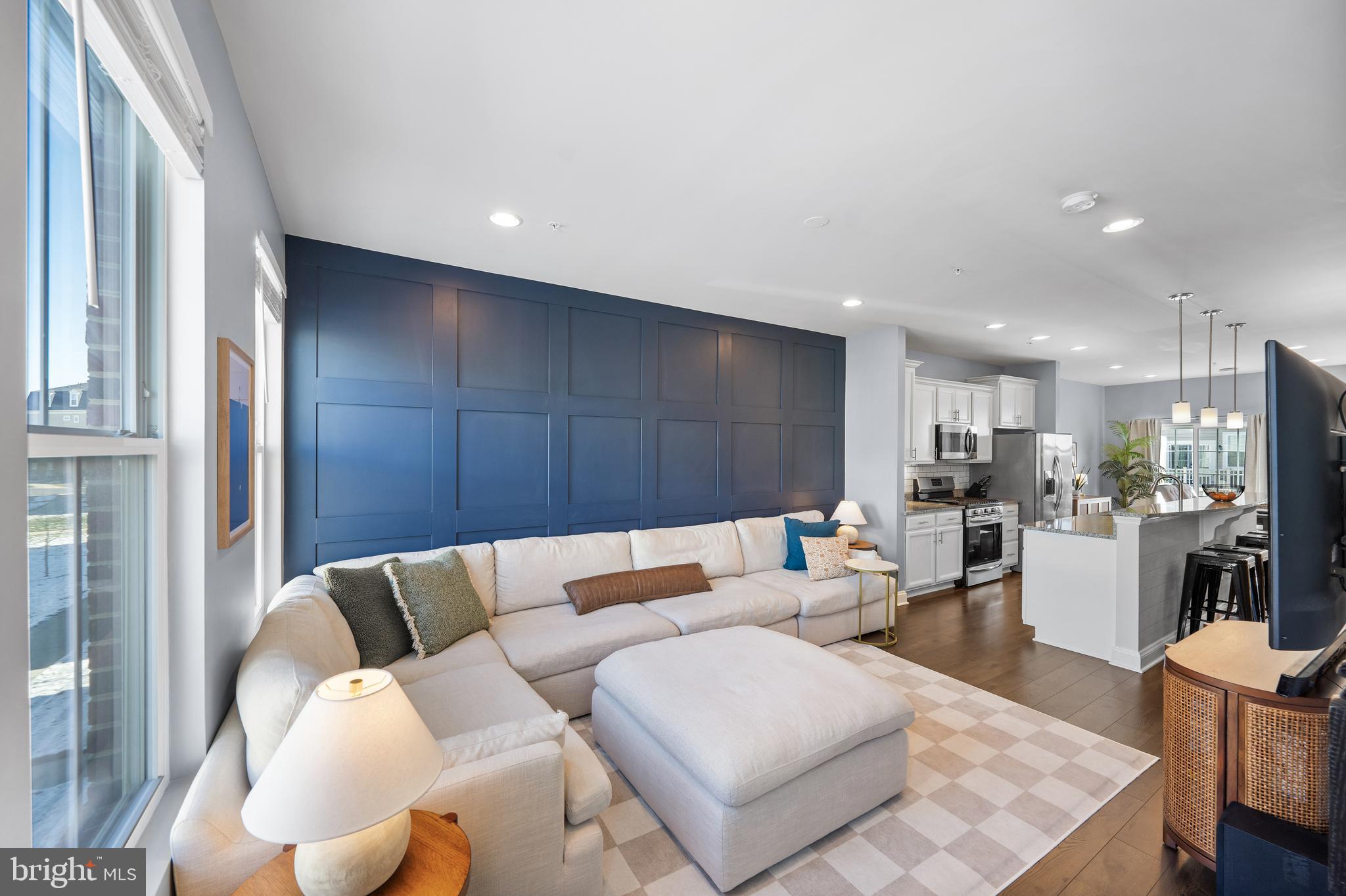 1002 Holden Road Frederick, MD 21701 - Photo 8 of 38 2nd Floor Living