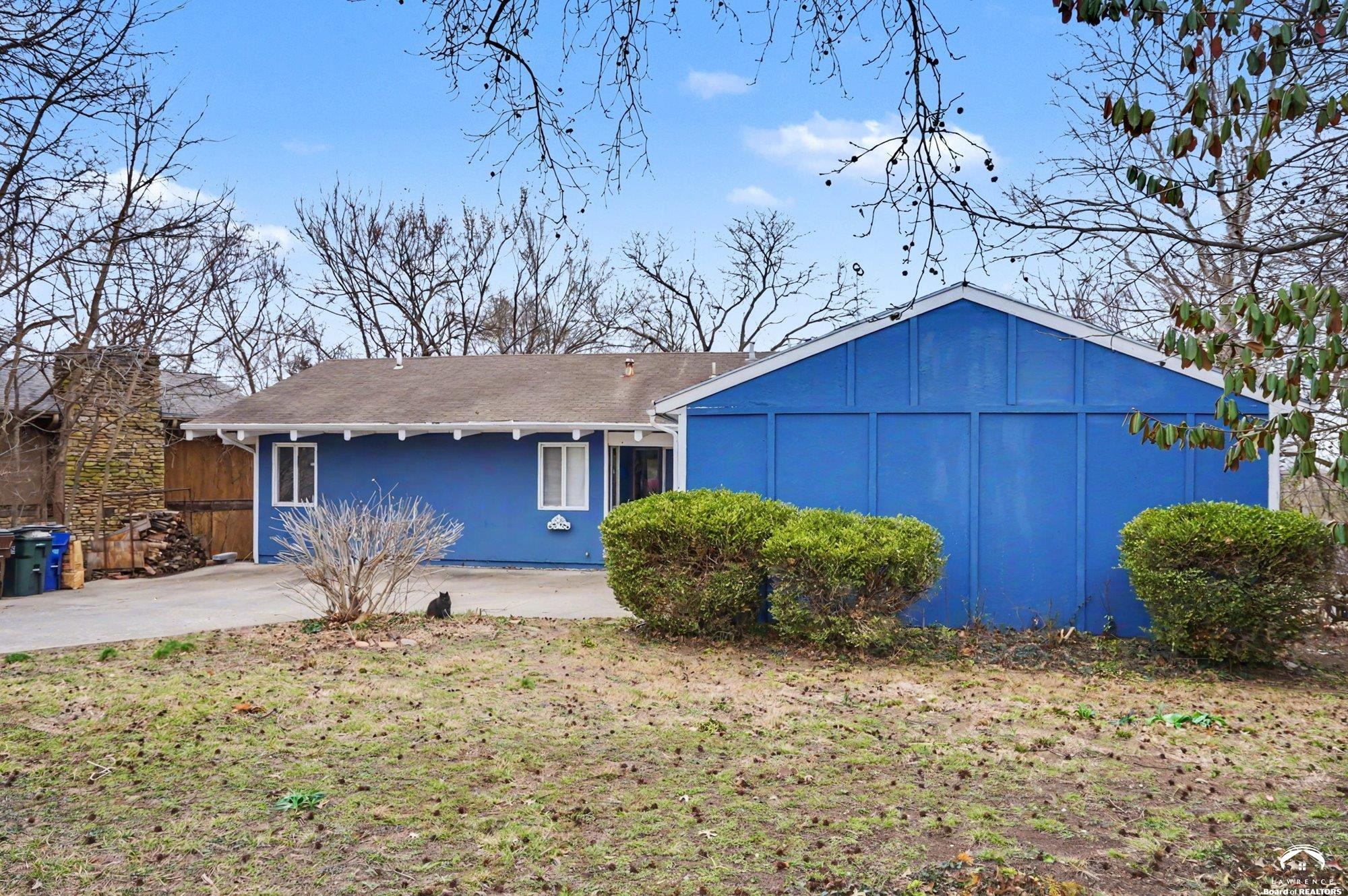 2933 Harvard Road Lawrence, KS 66049 - Photo 1 of 49