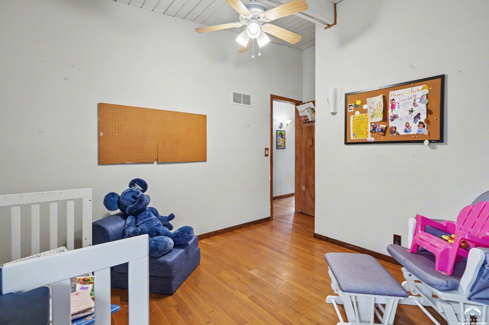 2933 Harvard Road Lawrence, KS 66049 - Photo 16 of 49