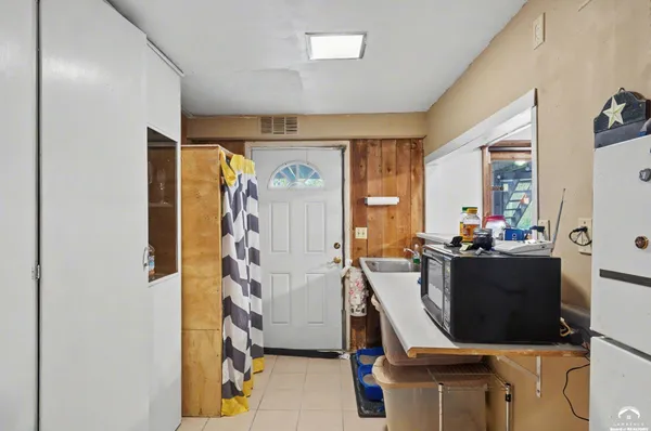 $369,900 | 2933 Harvard Road, Lawrence, KS 66049