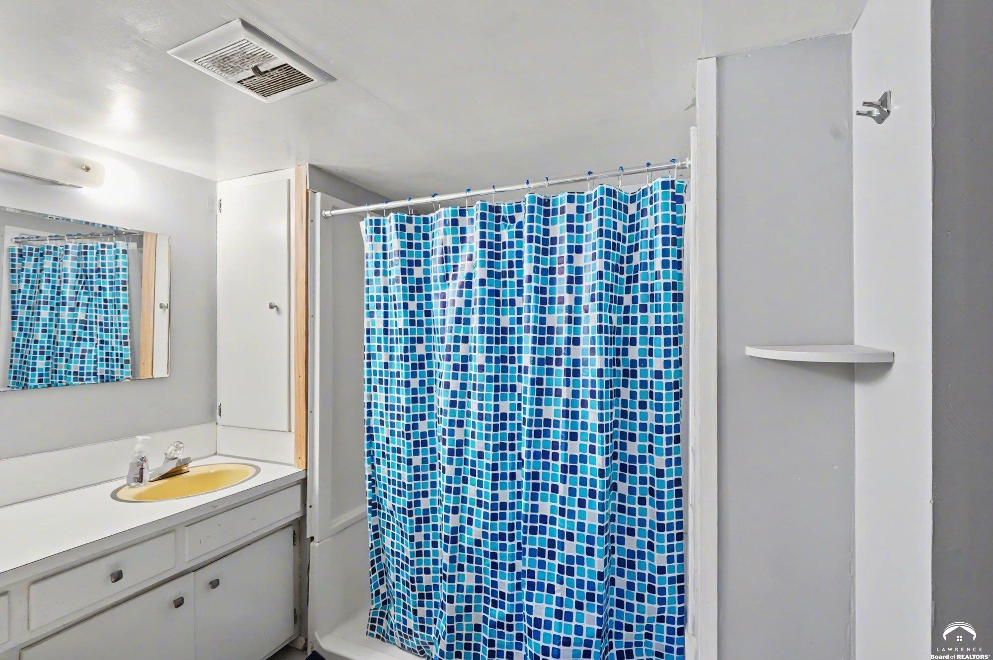 2933 Harvard Road Lawrence, KS 66049 - Photo 28 of 49