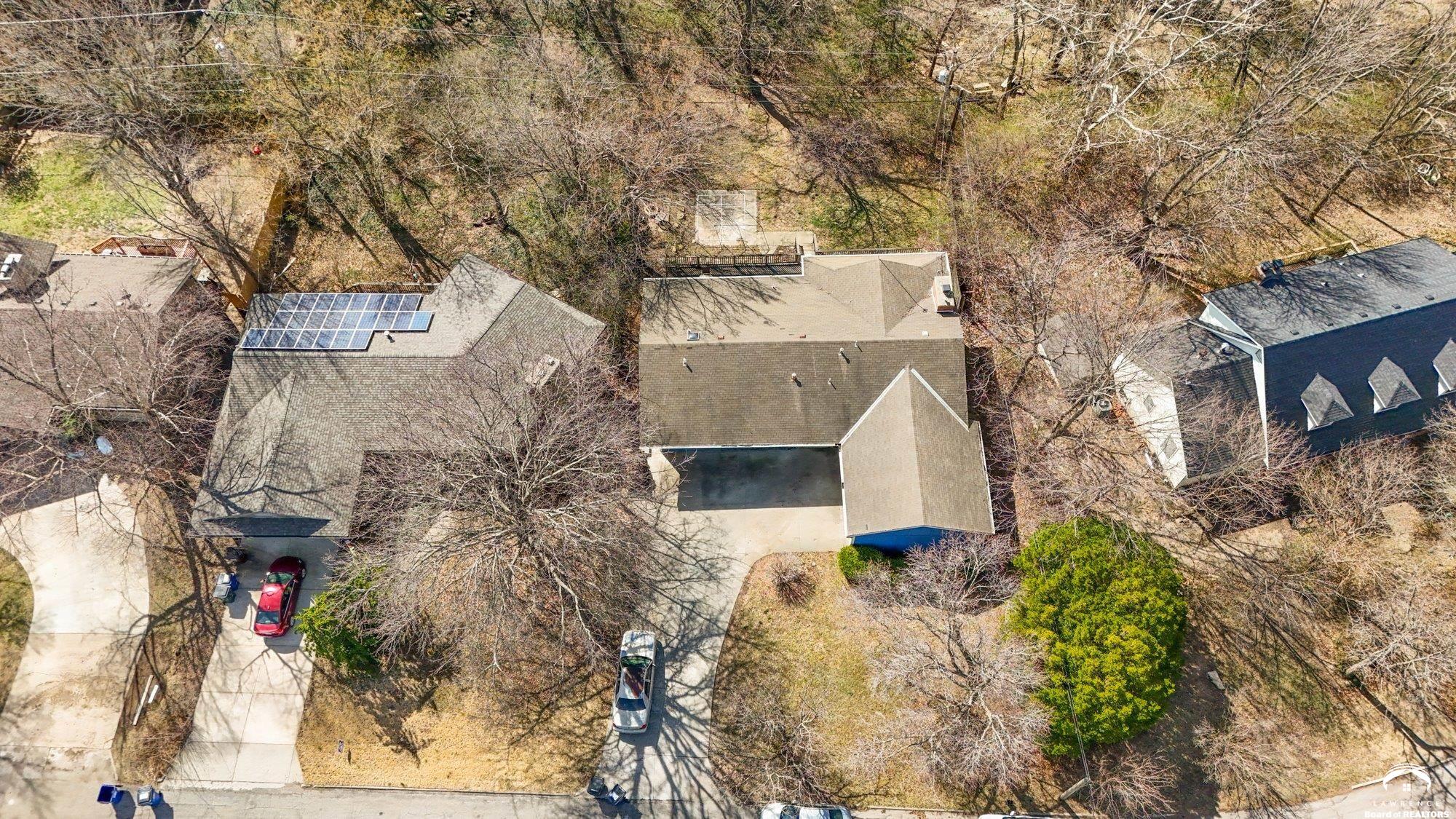 2933 Harvard Road Lawrence, KS 66049 - Photo 38 of 49