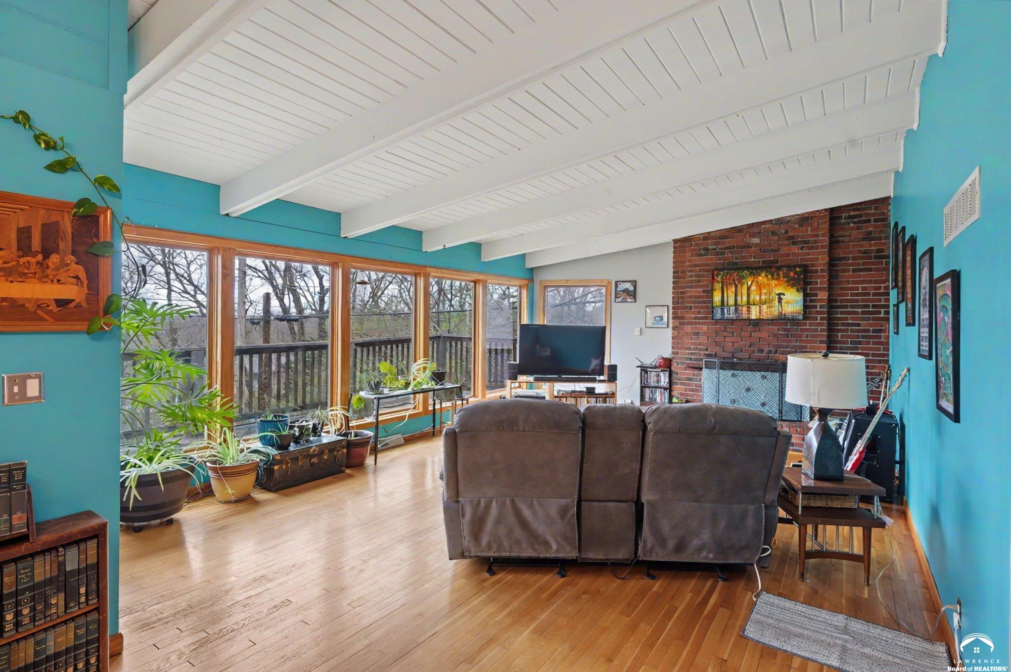 2933 Harvard Road Lawrence, KS 66049 - Photo 4 of 49