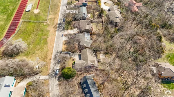 $369,900 | 2933 Harvard Road, Lawrence, KS 66049