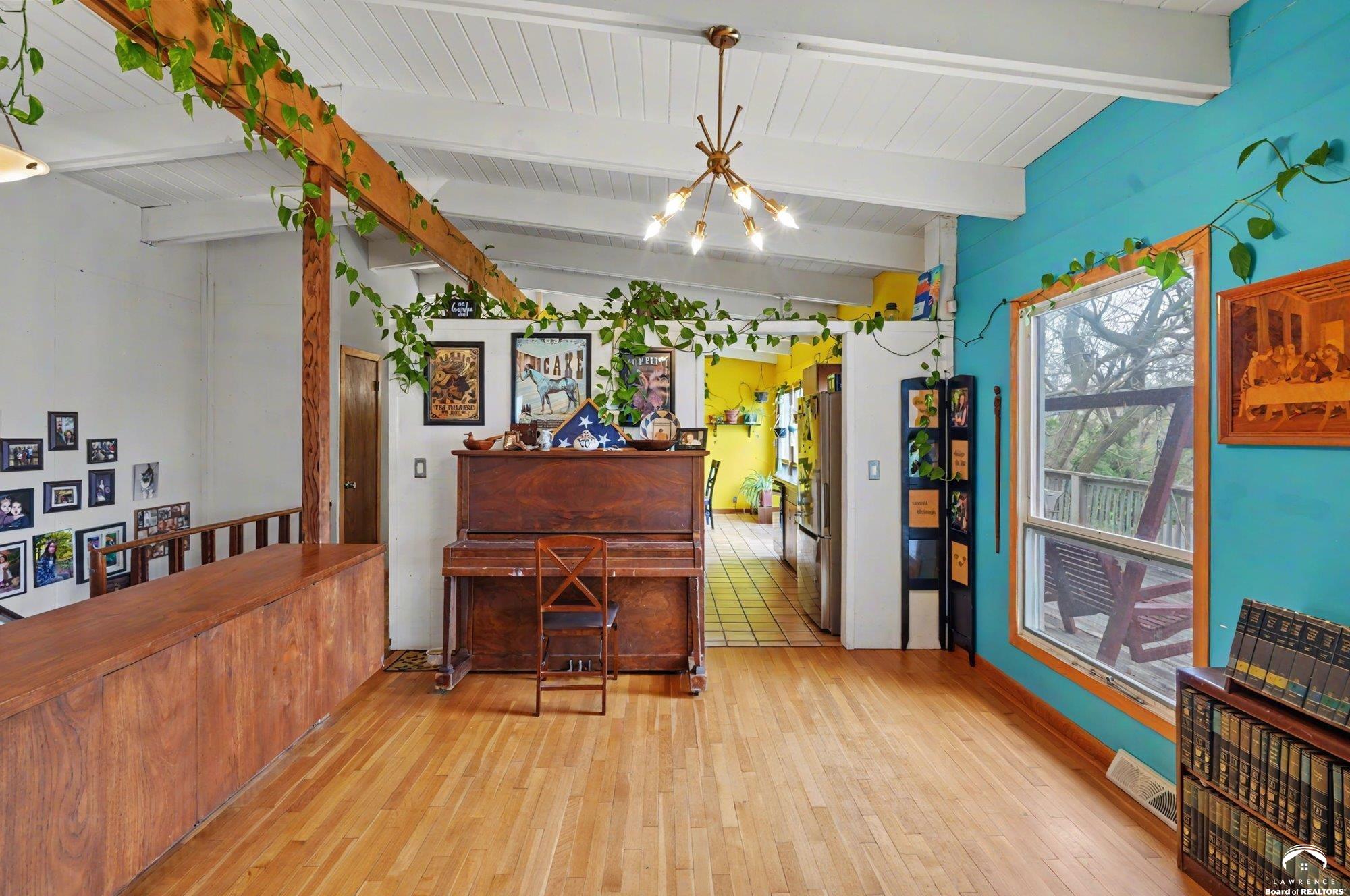 2933 Harvard Road Lawrence, KS 66049 - Photo 7 of 49