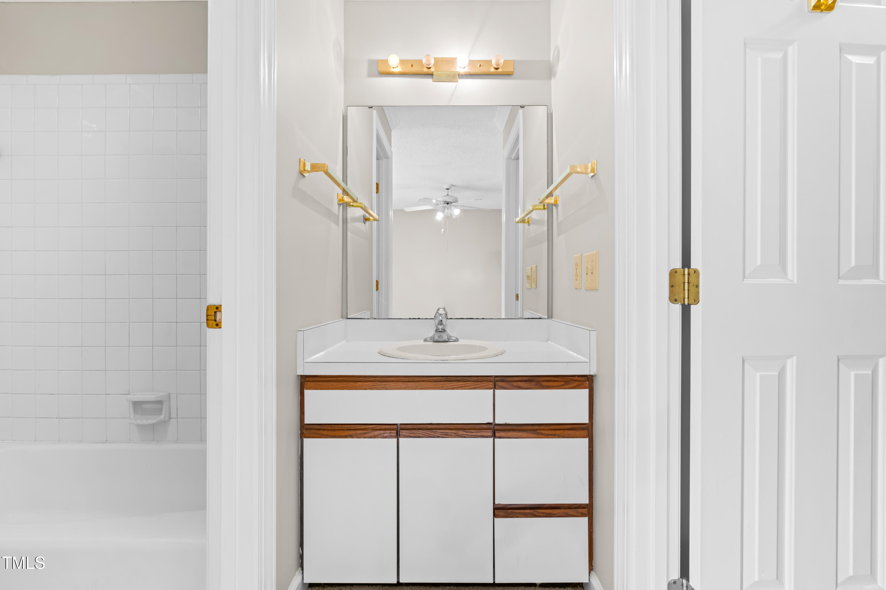 1724 Briarforest Place Raleigh, NC 27615 - Photo 18 of 25 Dual owners bathroom