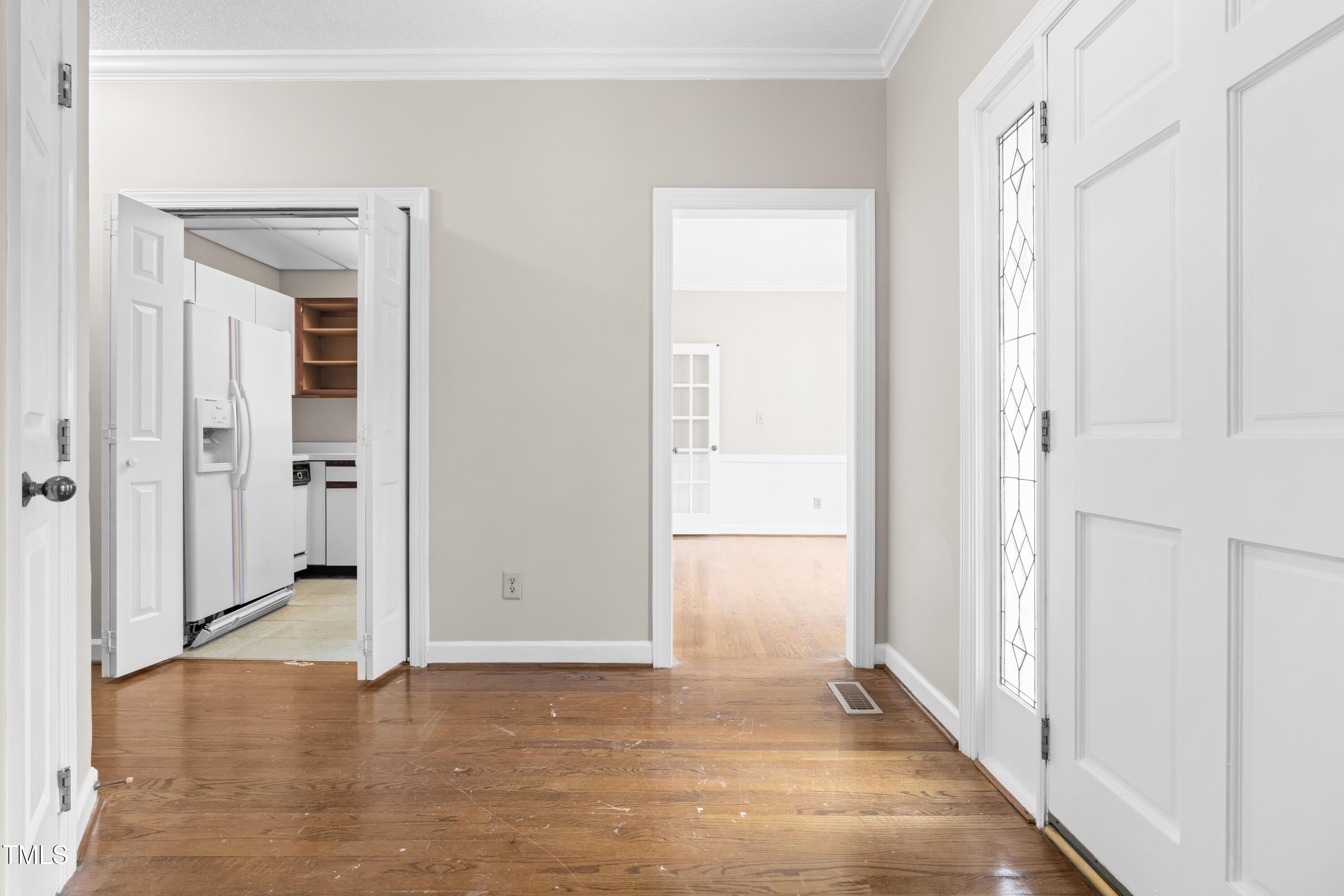 1724 Briarforest Place Raleigh, NC 27615 - Photo 4 of 25 Foyer