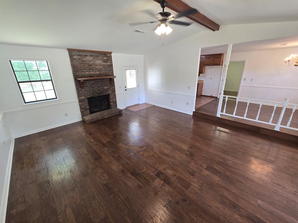 106 Prentice Court Dothan, AL 36305 - Photo 2 of 11