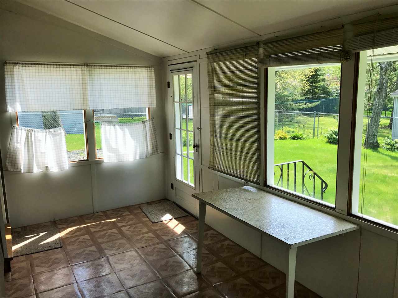 33 Taft Road Portsmouth, NH 03801 - Photo 13 of 18 Gallery Image 13