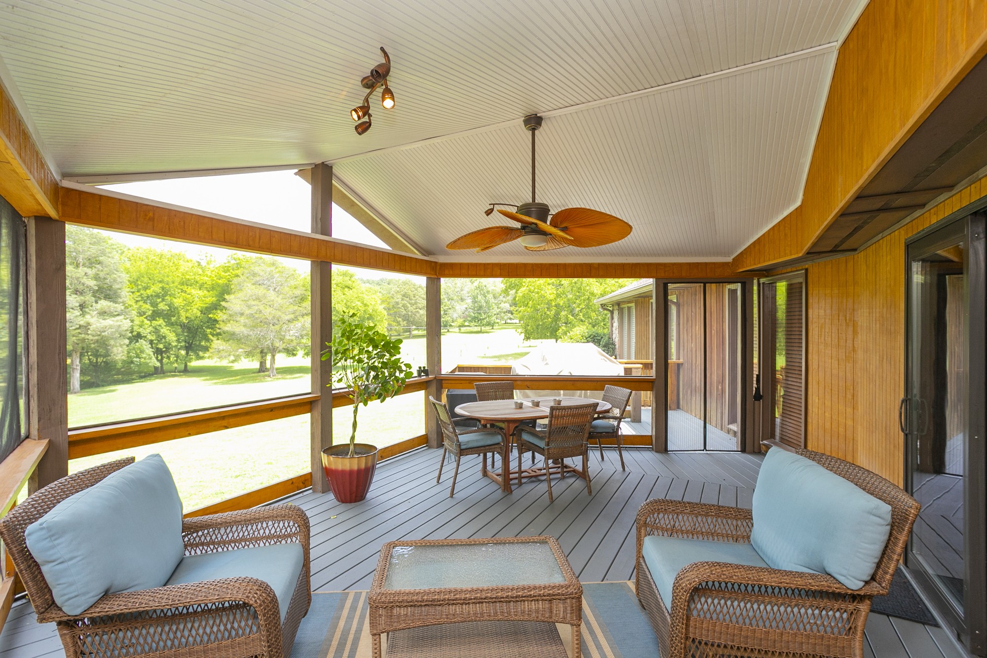 1249 Lock 4 Road Gallatin, TN 37066 - Photo 35 of 49 a living room with furniture and a large window