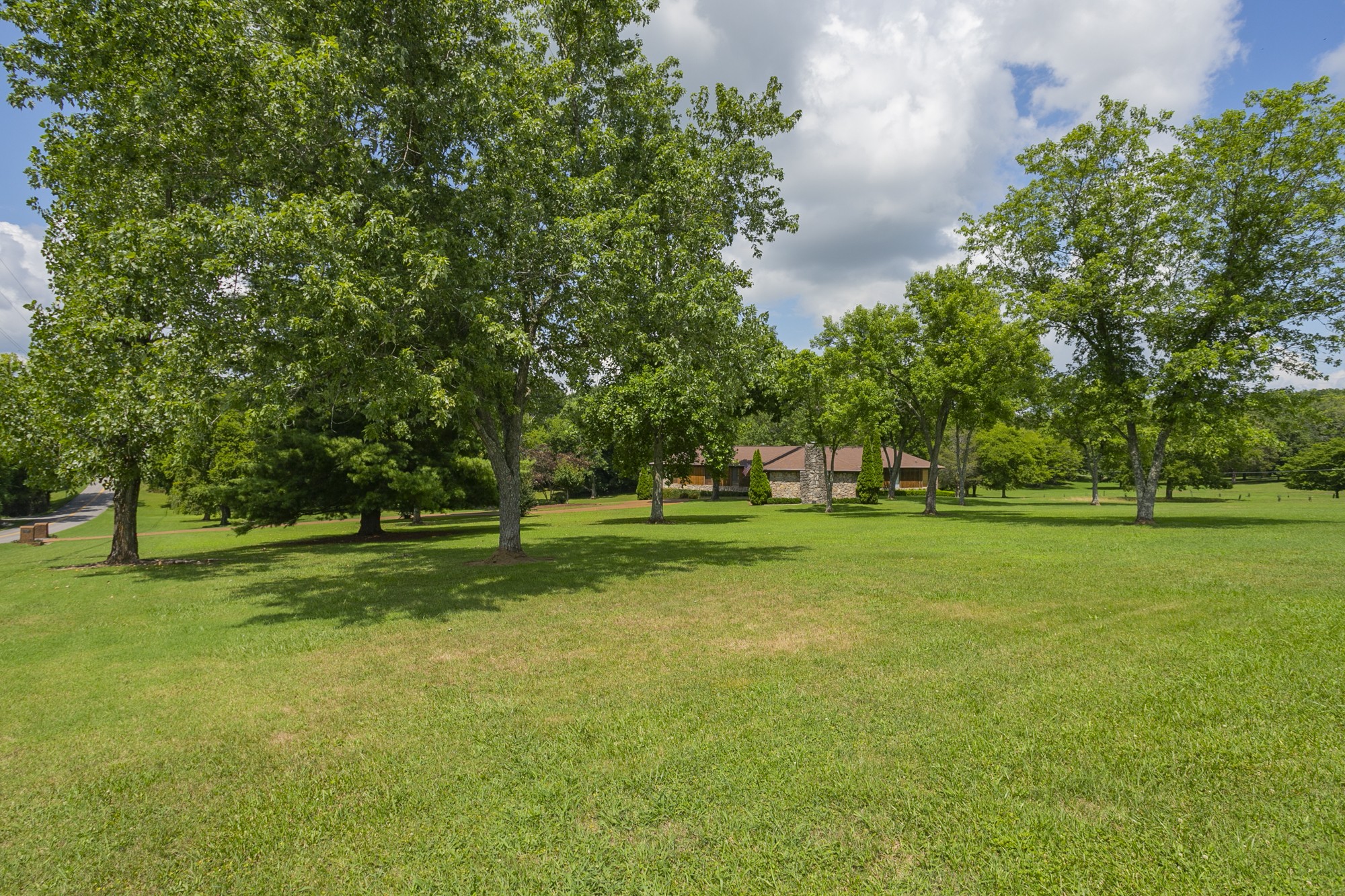 1249 Lock 4 Road Gallatin, TN 37066 - Photo 45 of 49