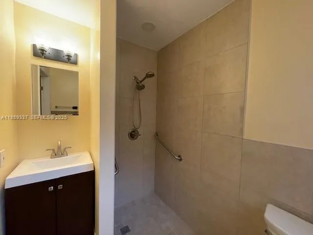 $3,299 | 4831 Northwest 12th Street, Lauderhill, FL 33313