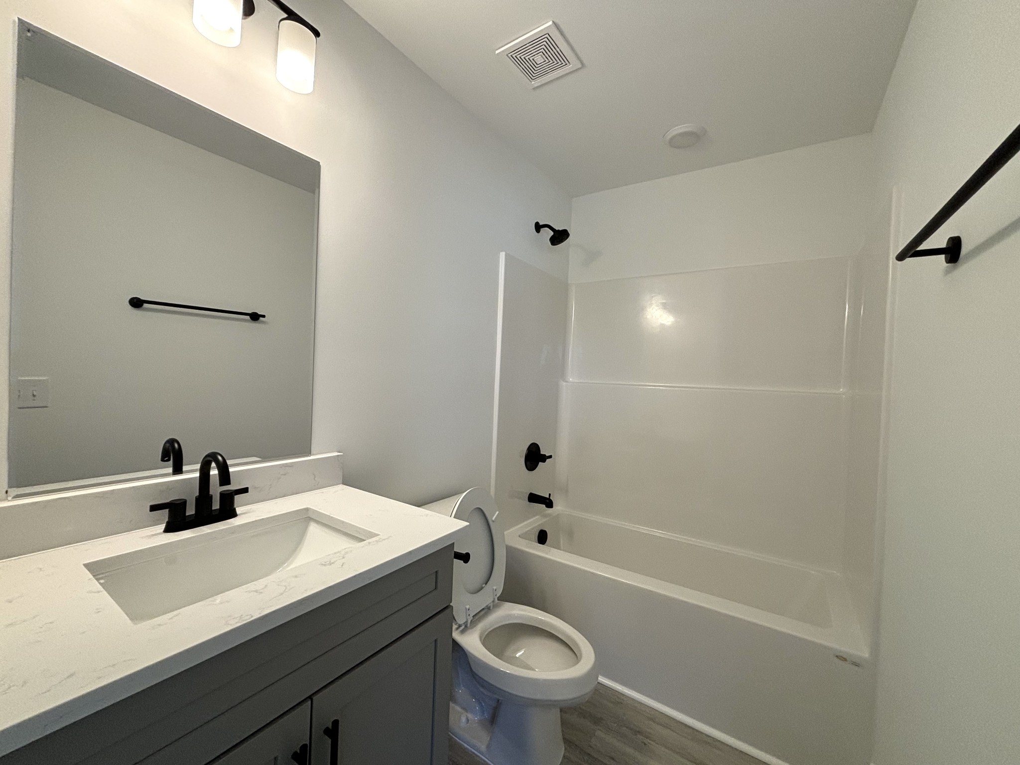 1202 Addler Drive Springfield, TN 37172 - Photo 9 of 10 Gallery Image 9