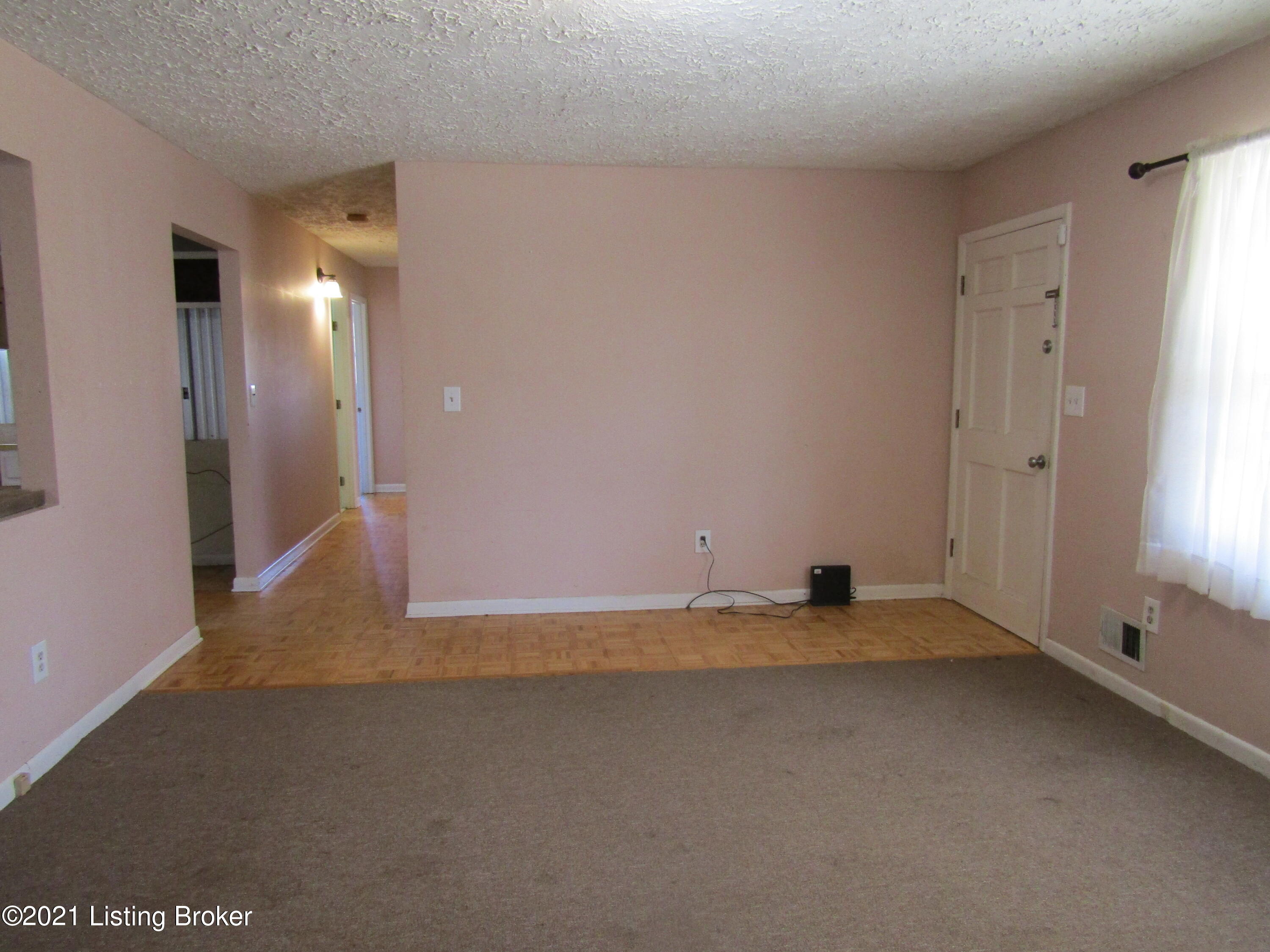 4065 Knob Creek Road Brooks, KY 40109 - Photo 9 of 52 Living Room