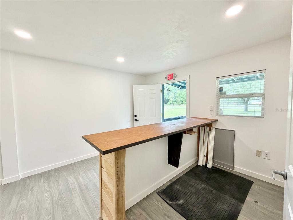 683 North Court Street Bronson, FL 32621 - Photo 4 of 33