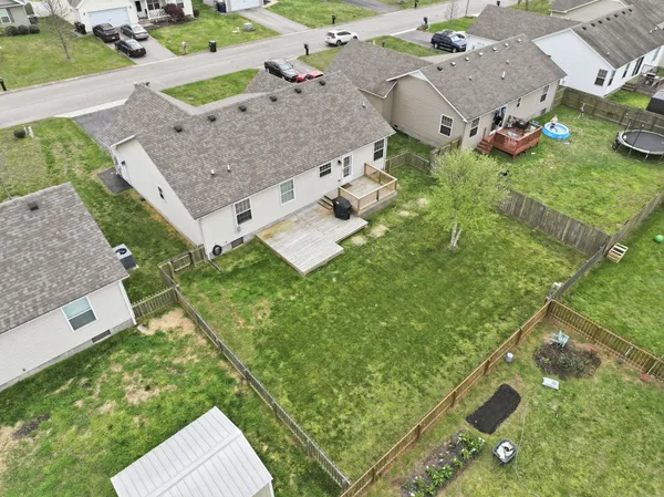 $355,000 | 1824 Elizabeth Lane, Columbia, TN 38401