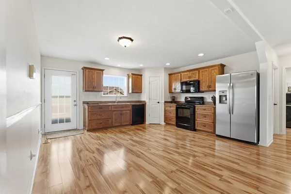 $355,000 | 1824 Elizabeth Lane, Columbia, TN 38401