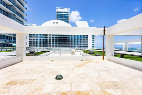 $649,000 | 6799 Collins Avenue, Unit 507, Miami Beach, FL 33141