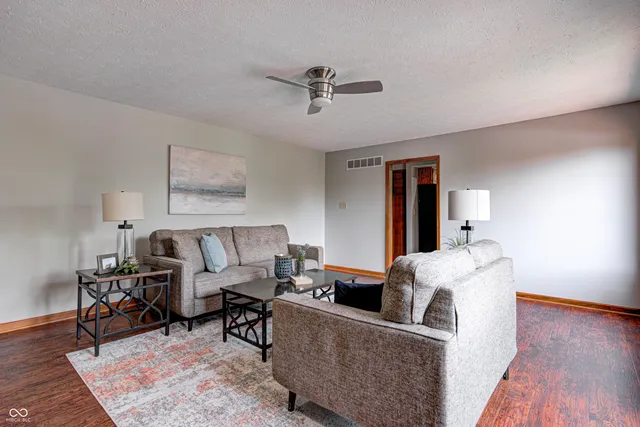 $488,900 | 512 Redwood Drive, Mooresville, IN 46158