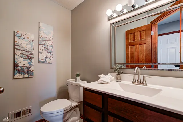 $488,900 | 512 Redwood Drive, Mooresville, IN 46158