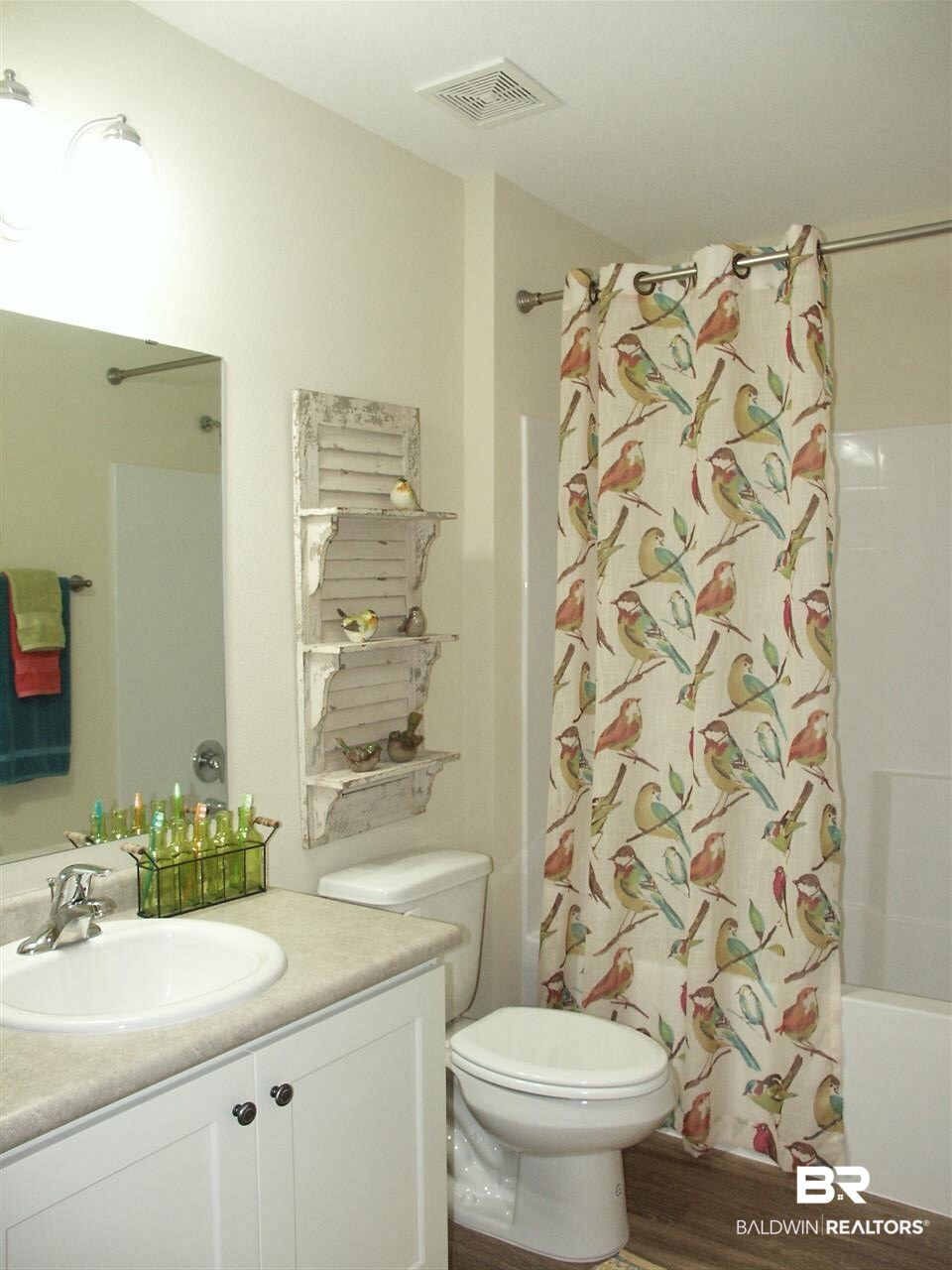 12610 Westfield Loop Lillian, AL 36549 - Photo 15 of 24 Guest Private Bath