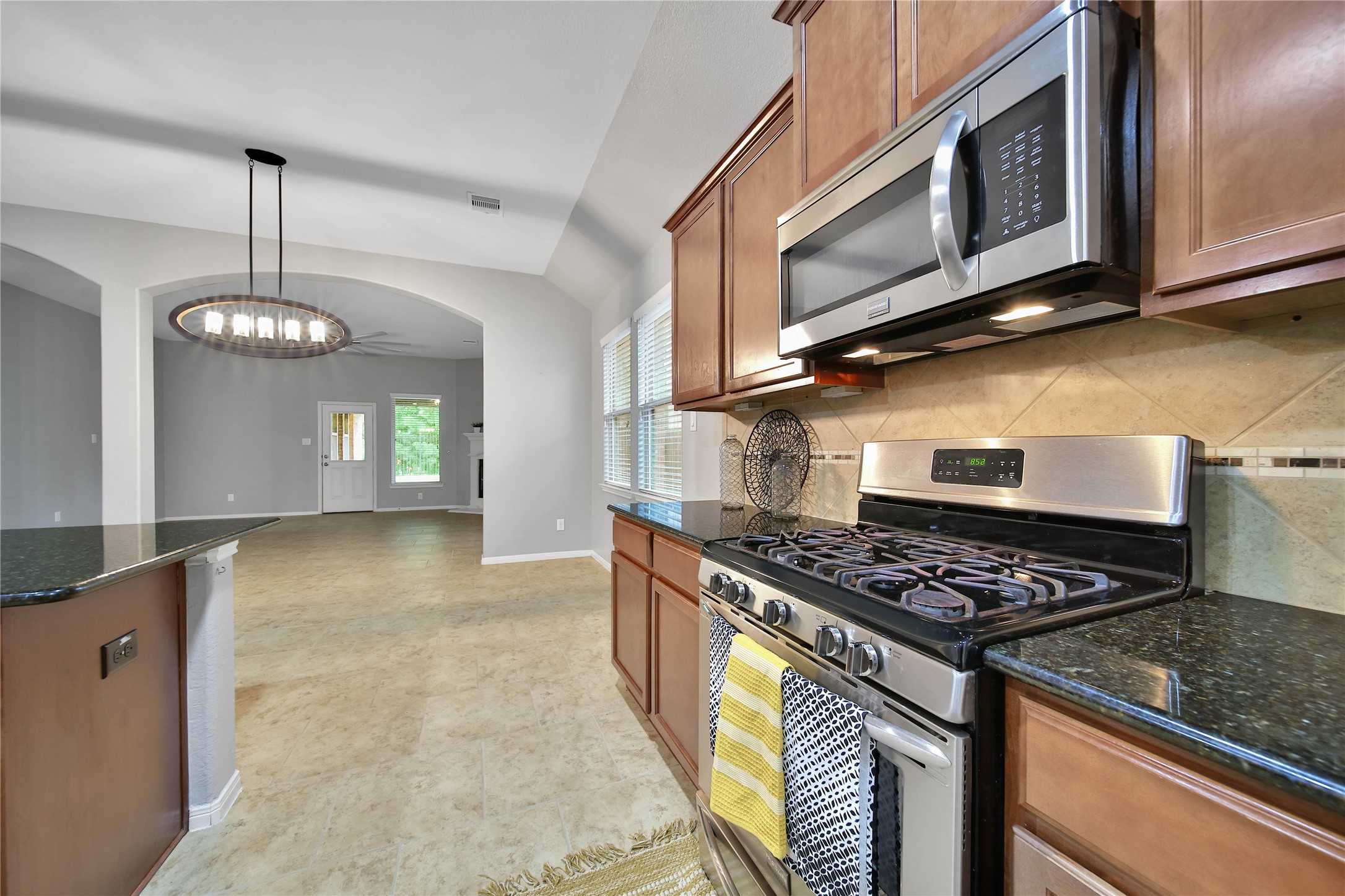 5511 Claymore Meadow Lane Spring, TX 77389 - Photo 6 of 29