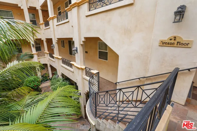 $5,950 | 16123 Sunset Boulevard, Unit 202, Pacific Palisades, CA 90272