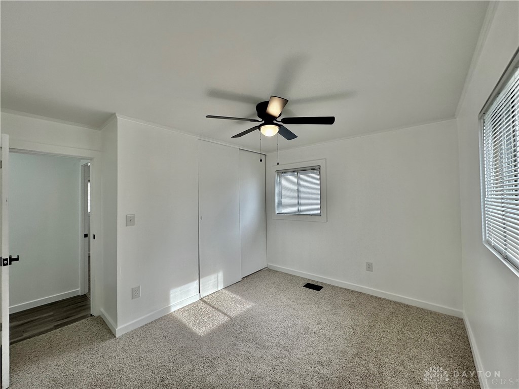 5612 Sharp Road Dayton, OH 45432 - Photo 9 of 27