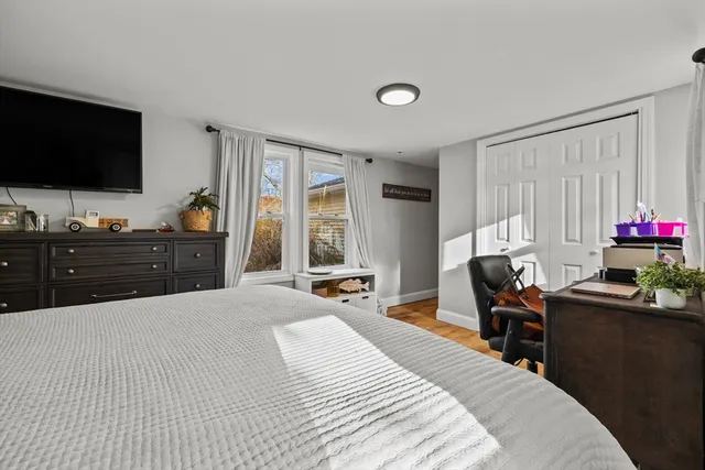 $529,000 | 90 R Bartlett Road, Plymouth, MA 02360