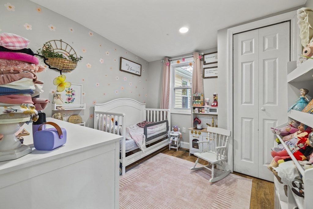 90 R Bartlett Road Plymouth, MA 02360 - Photo 16 of 35 a bedroom with a bed and a window