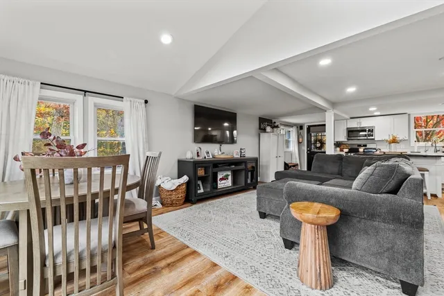 $529,000 | 90 R Bartlett Road, Plymouth, MA 02360