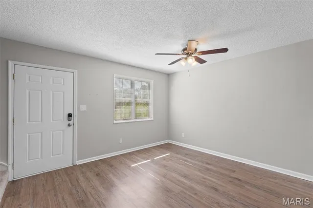 $184,000 | 8825 Wrenwood Lane, Brentwood, MO 63144