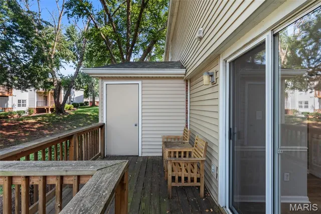 $184,000 | 8825 Wrenwood Lane, Brentwood, MO 63144