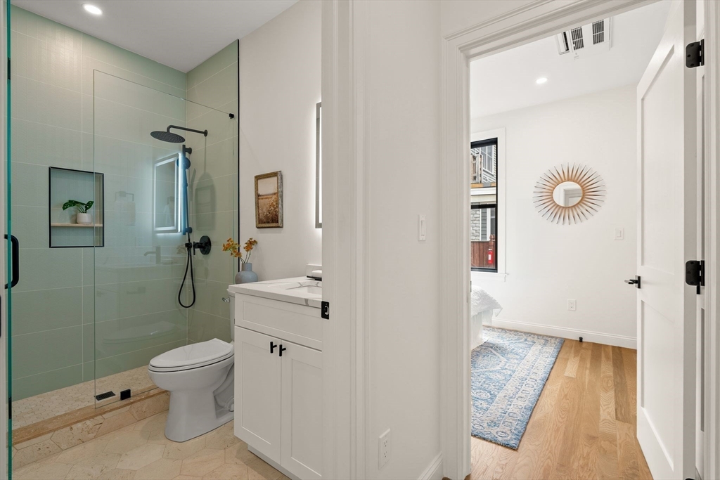 27 Shepard Street, Unit 5 Boston, MA 02135 - Photo 12 of 33